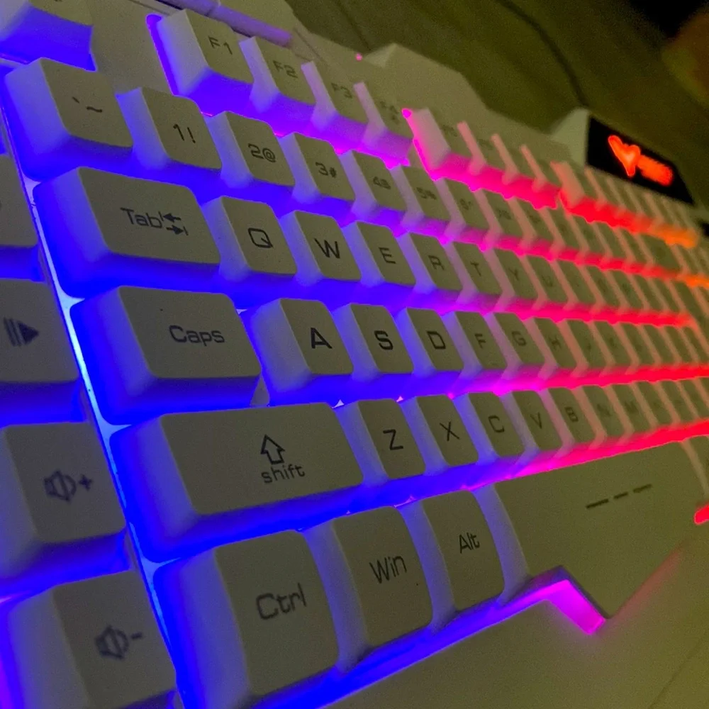 A light up gaming keyboard and mouse set